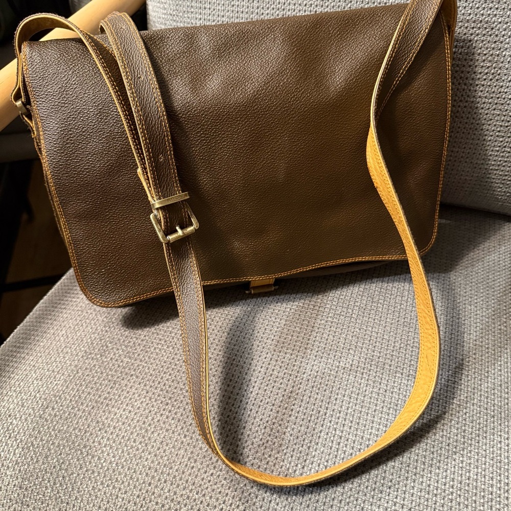 Enny 1995 Brown/Tan Leather Crossbody Messenger